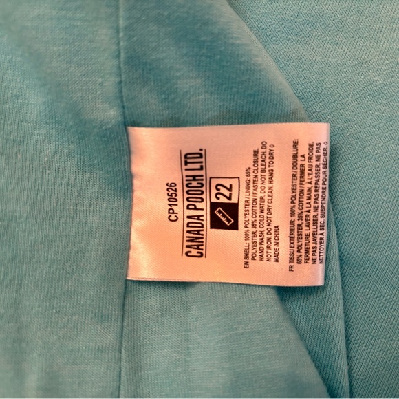 Canada Pooch Wet Reveal Torrential Tracker Size 22 - ONLY WORN ONCE! - Picture 5 of 5